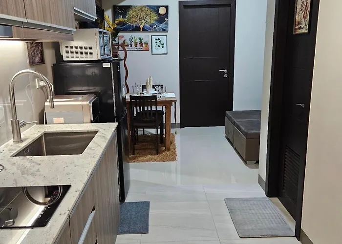 Apartment 1 Bedroom Mckinley West Taguig Manila